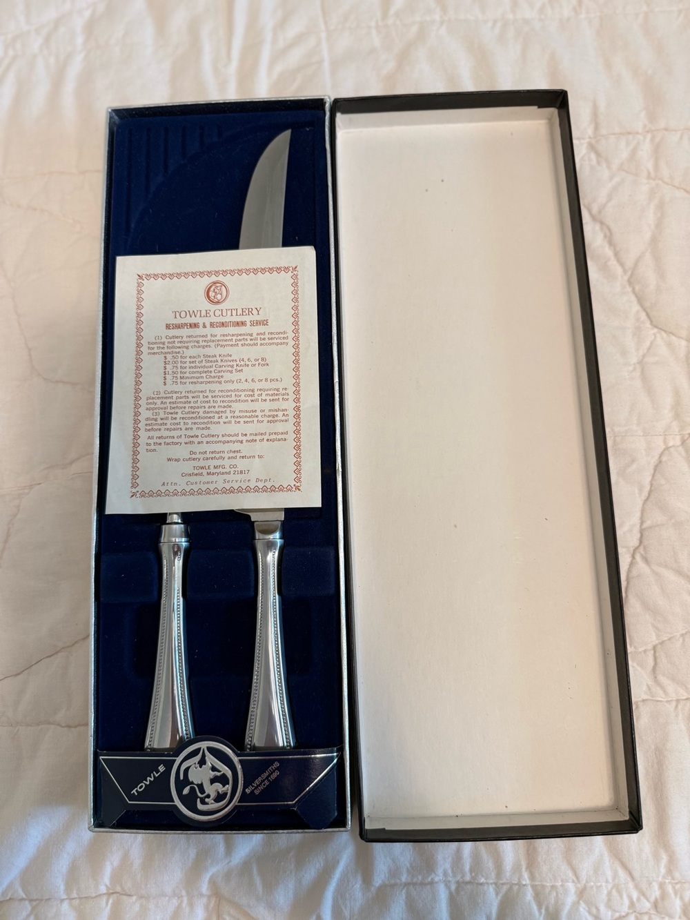 Towle Silver Stainless Carving Knife and Fork Set with Blue Box - Picture 7 of 8